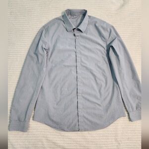Lululemon Men's Medium Live In Practice Button Up Long Sleeve Blue Shirt